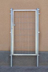 Puerta Zincada con Malla Electrosoldada de 1,00 x 1,50 m.Alt.