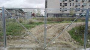 Puerta Zincada con Malla Electrosoldada de 5,00 x 2,00 m.Alt. - Imagen 2